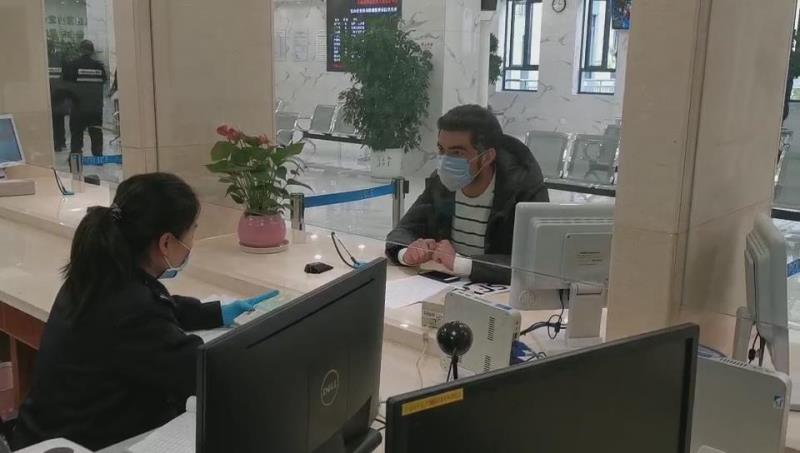 宅家的老外們陸續復工，快看看簽證過期了沒？信息技術咨詢正當時